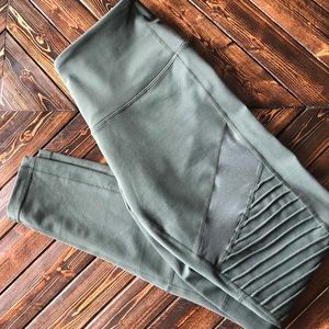 Zella workout leggings